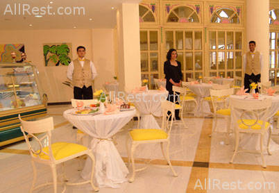 Raouf hotels International Moon 25